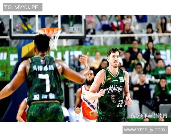 CBA精彩对决同曦队迎战广厦队全场直播不容错过